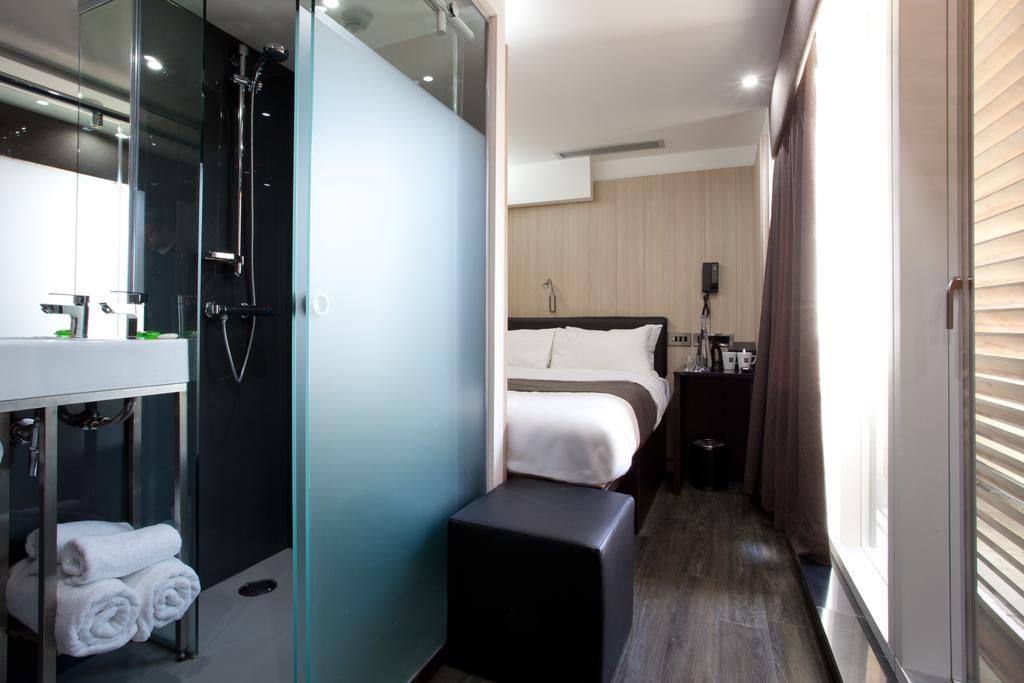 The Z Hotel Soho Londra Esterno foto
